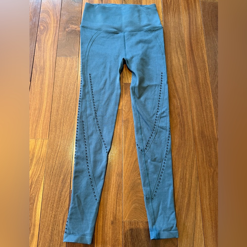 Spiritual Gangster Blue Leggings